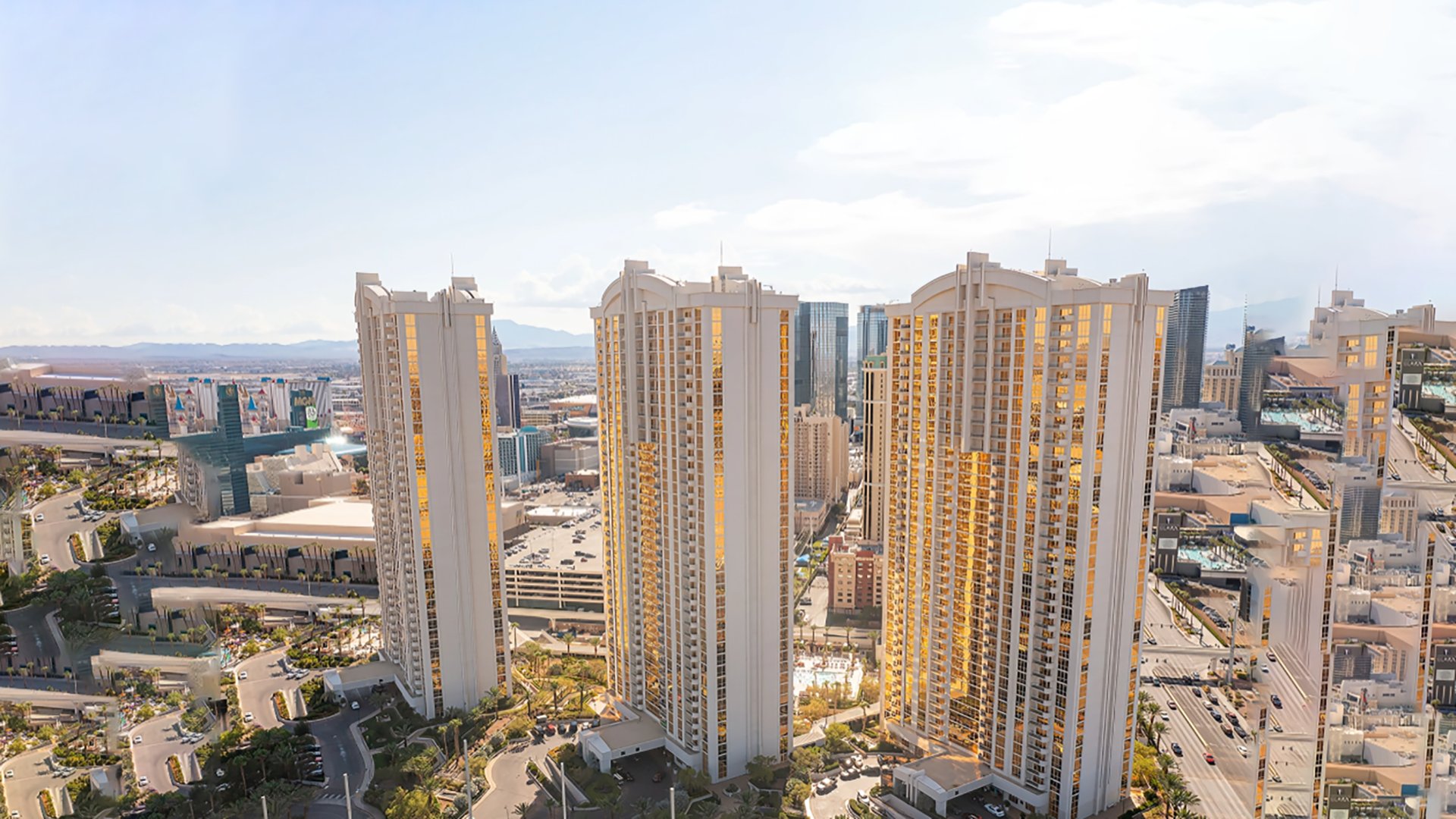 MGM Signature suite on the Las Vegas Strip
